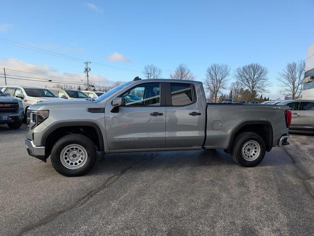 new 2025 GMC Sierra 1500 car, priced at $48,210