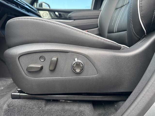 new 2025 Buick Enclave car, priced at $59,018