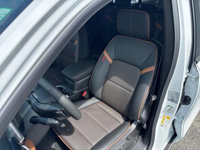 new 2025 GMC Canyon car, priced at $49,525