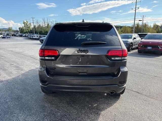 used 2020 Jeep Grand Cherokee car, priced at $25,000