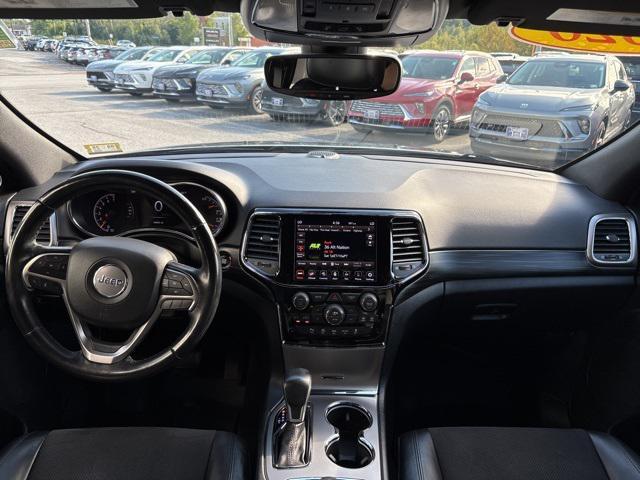 used 2020 Jeep Grand Cherokee car, priced at $25,000