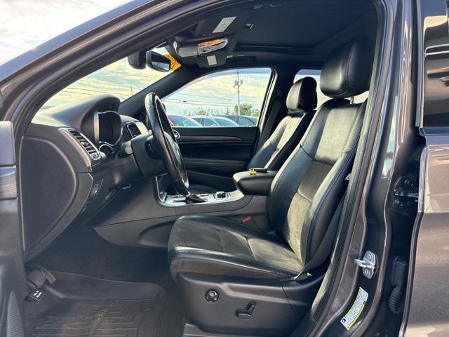 used 2020 Jeep Grand Cherokee car, priced at $25,000