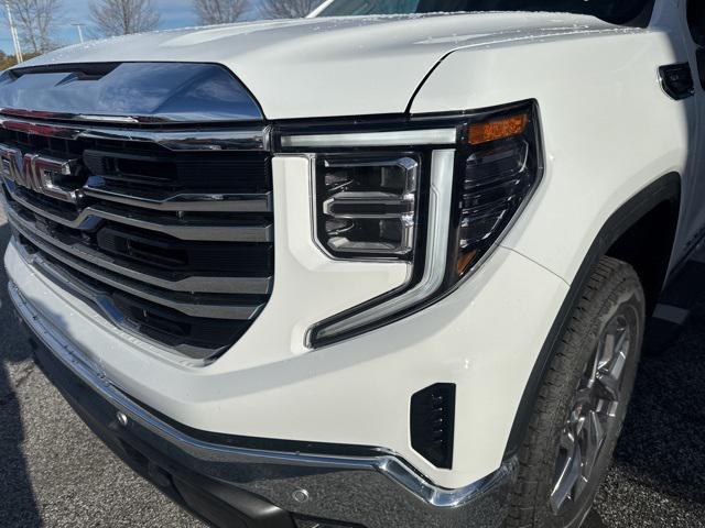 new 2026 GMC Sierra 1500 car, priced at $58,042