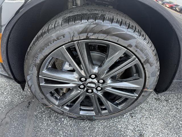 new 2025 Cadillac OPTIQ car, priced at $55,410