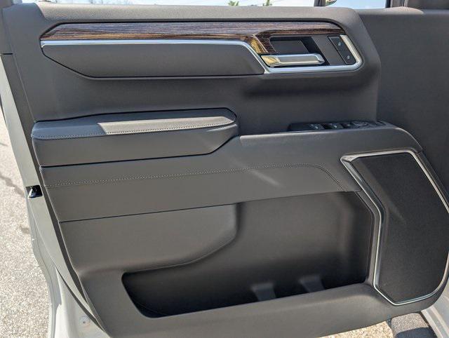 new 2025 GMC Sierra 1500 car, priced at $48,535