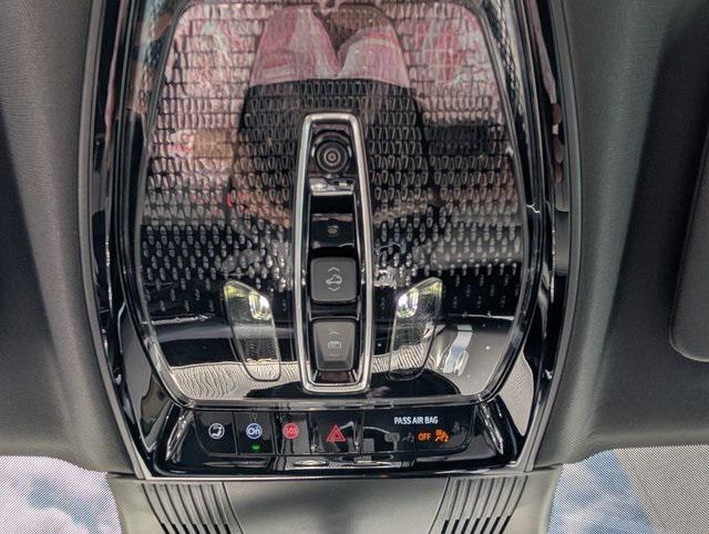 new 2026 Cadillac VISTIQ car, priced at $77,940