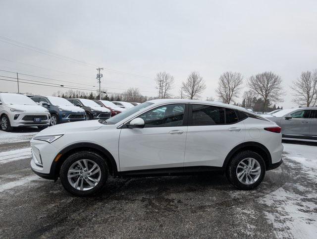 new 2025 Buick Envista car, priced at $26,040