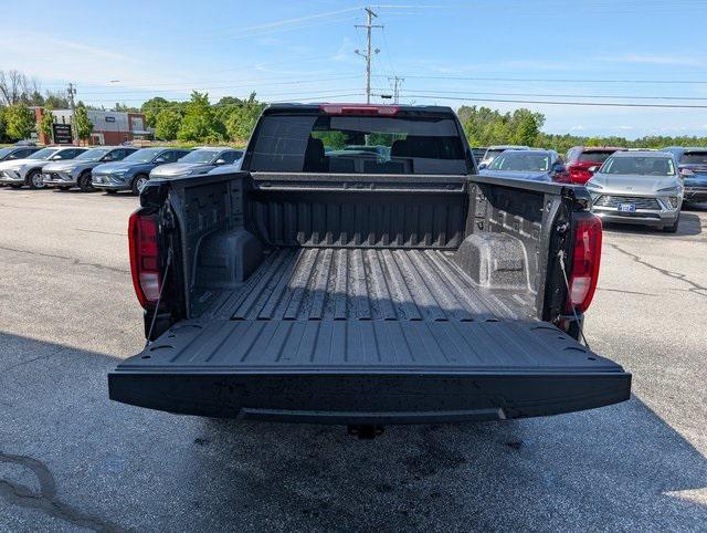 new 2025 GMC Sierra 1500 car, priced at $50,390