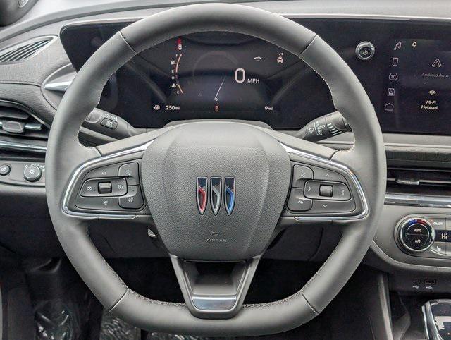 new 2025 Buick Envista car, priced at $26,675