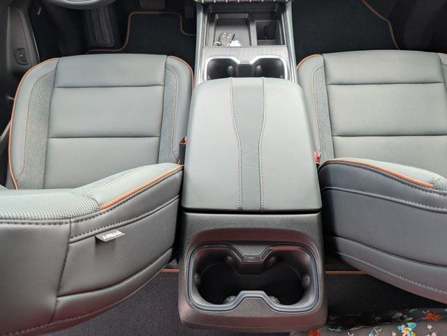 new 2025 GMC Acadia car, priced at $52,895