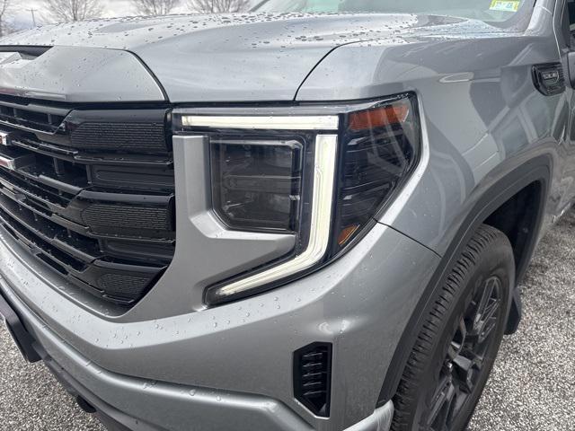 used 2023 GMC Sierra 1500 car, priced at $41,998