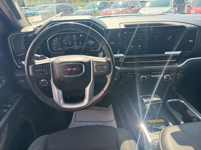 used 2023 GMC Sierra 1500 car, priced at $43,998