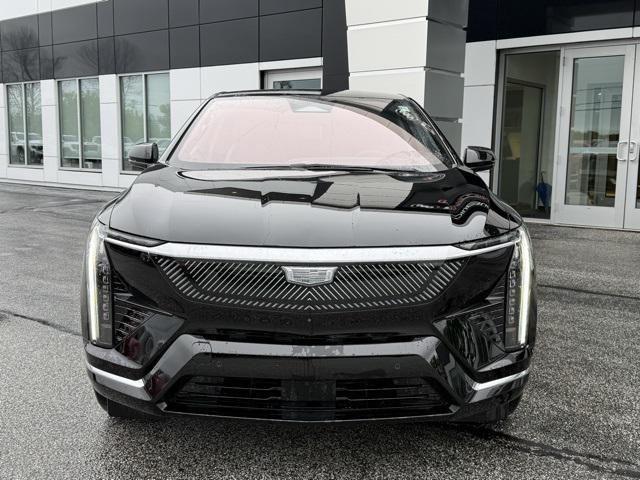 new 2025 Cadillac OPTIQ car, priced at $53,785