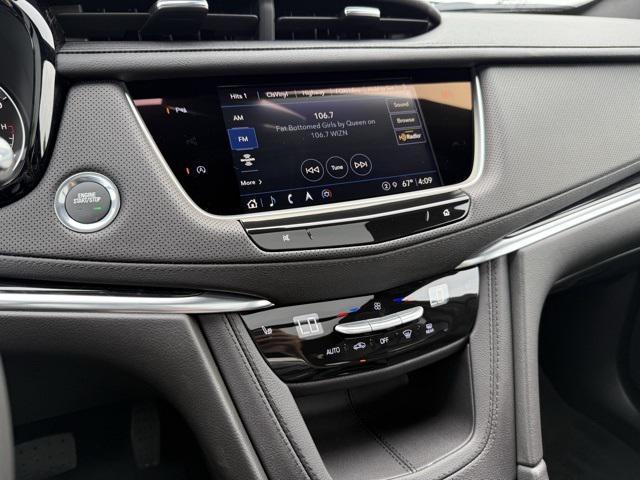new 2025 Cadillac XT5 car, priced at $54,365