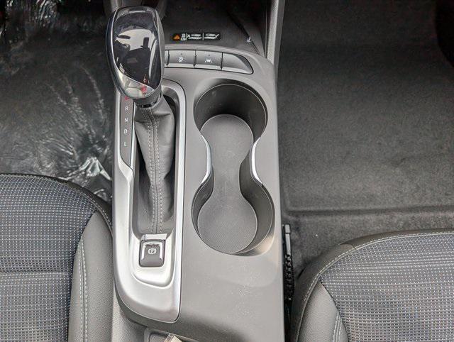 new 2025 Buick Envista car, priced at $26,680