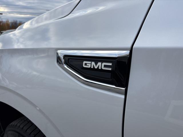 used 2022 GMC Yukon car, priced at $44,998