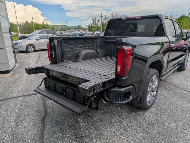 new 2025 GMC Sierra 1500 car, priced at $73,075