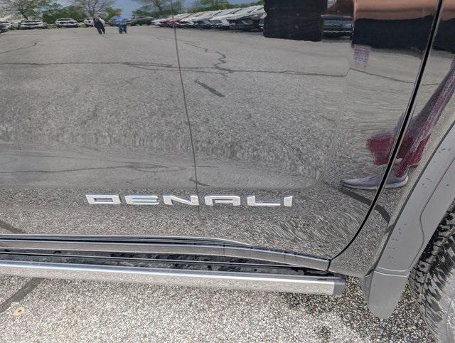 new 2025 GMC Sierra 1500 car, priced at $73,075
