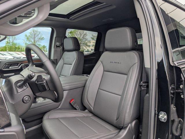 new 2025 GMC Sierra 1500 car, priced at $73,075