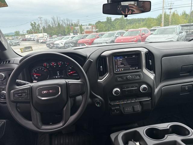 new 2025 GMC Sierra 1500 car, priced at $41,255