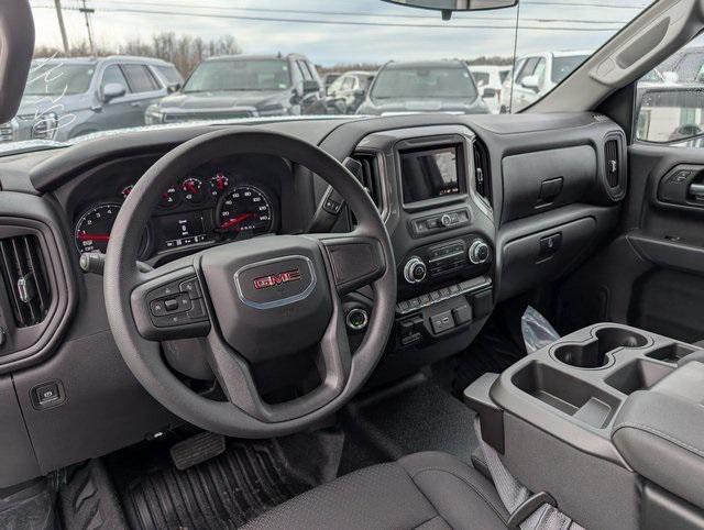 new 2025 GMC Sierra 1500 car, priced at $42,755