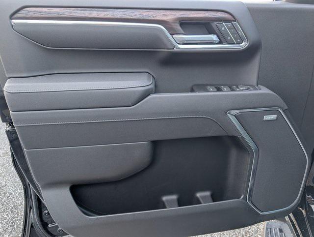 new 2025 GMC Sierra 1500 car, priced at $61,695