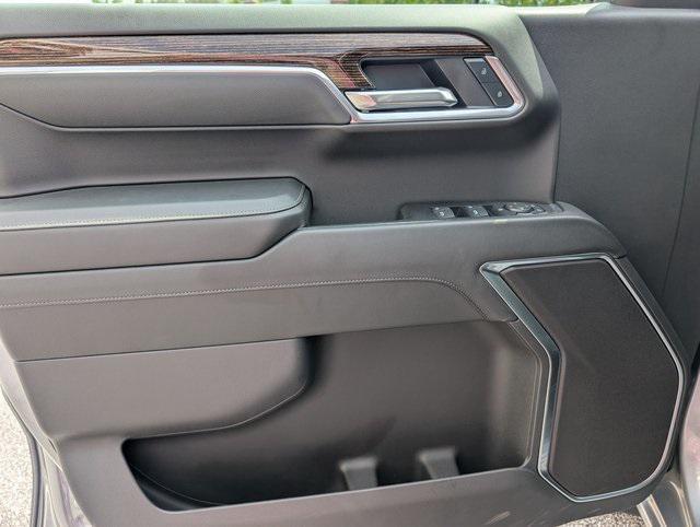 new 2025 GMC Sierra 1500 car, priced at $47,790
