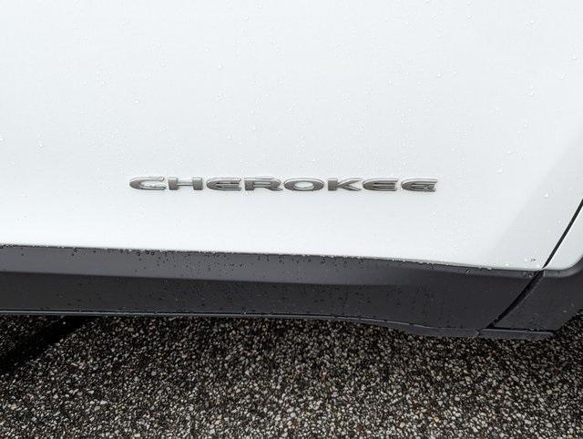 used 2020 Jeep Cherokee car, priced at $22,499