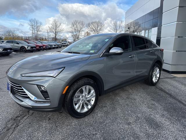 new 2025 Buick Envista car, priced at $25,471