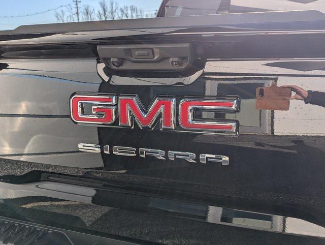 new 2025 GMC Sierra 1500 car, priced at $53,010