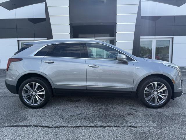 new 2025 Cadillac XT5 car, priced at $56,790