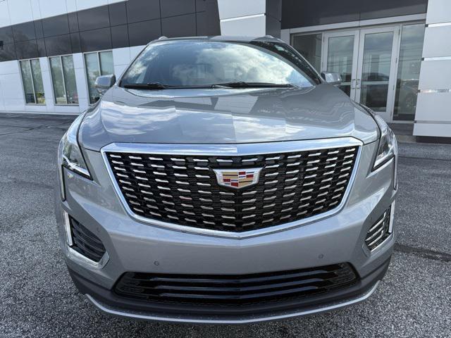 new 2025 Cadillac XT5 car, priced at $56,790