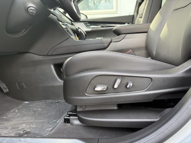 new 2025 Cadillac XT5 car, priced at $56,790