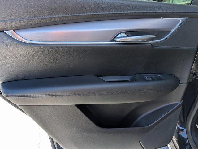 used 2018 Cadillac XT5 car, priced at $19,548