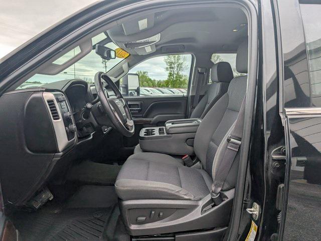 used 2017 GMC Sierra 2500 car, priced at $27,998