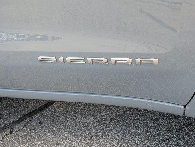 new 2025 GMC Sierra 1500 car, priced at $47,645