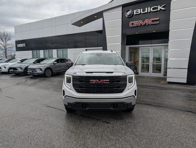 new 2025 GMC Sierra 1500 car, priced at $43,755