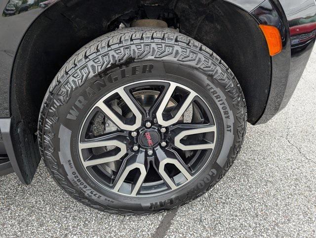used 2024 GMC Yukon XL car, priced at $70,000