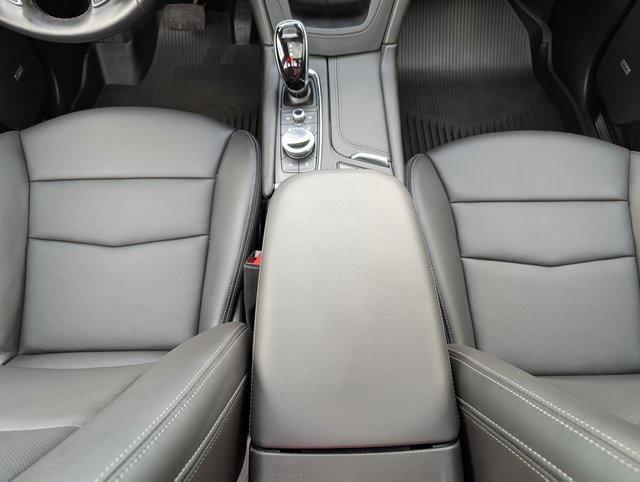 used 2024 Cadillac XT5 car, priced at $47,598