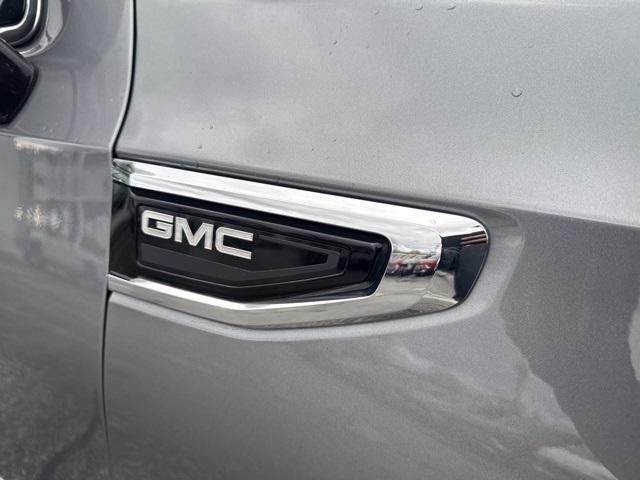 used 2021 GMC Yukon XL car, priced at $45,887