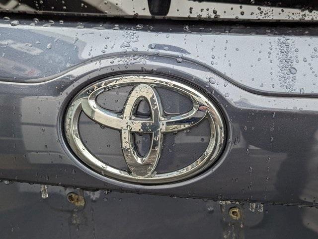 used 2019 Toyota Highlander car, priced at $27,334