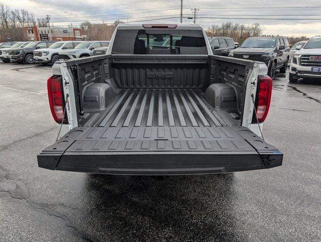 new 2025 GMC Sierra 1500 car, priced at $65,175