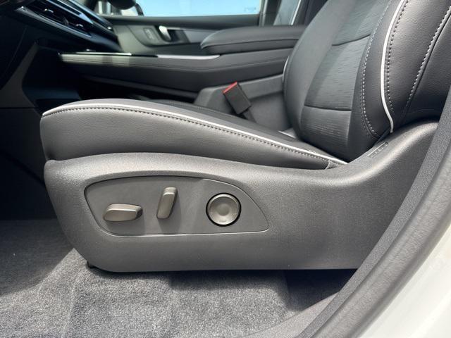 new 2025 Buick Enclave car, priced at $51,917