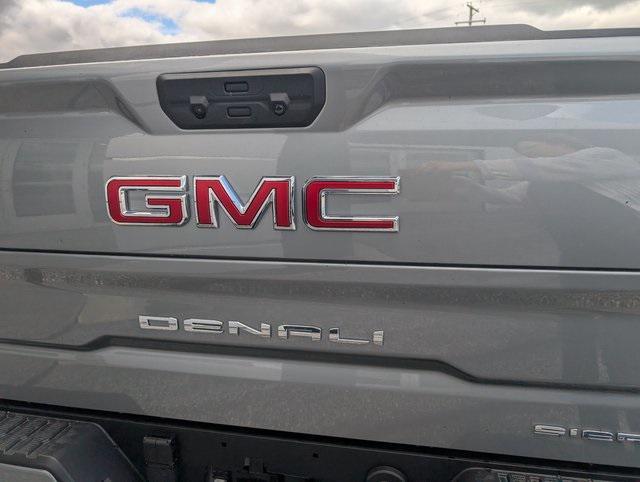 new 2025 GMC Sierra 1500 car, priced at $73,075