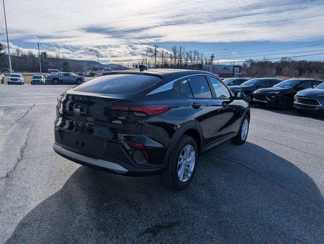 new 2025 Buick Envista car, priced at $26,535