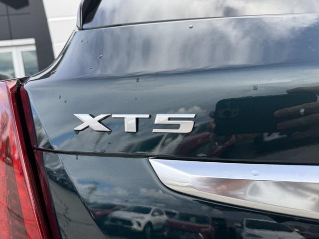 new 2025 Cadillac XT5 car, priced at $54,915