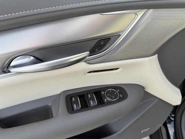 new 2025 Cadillac XT5 car, priced at $54,915