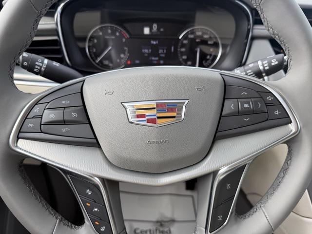 new 2025 Cadillac XT5 car, priced at $54,915