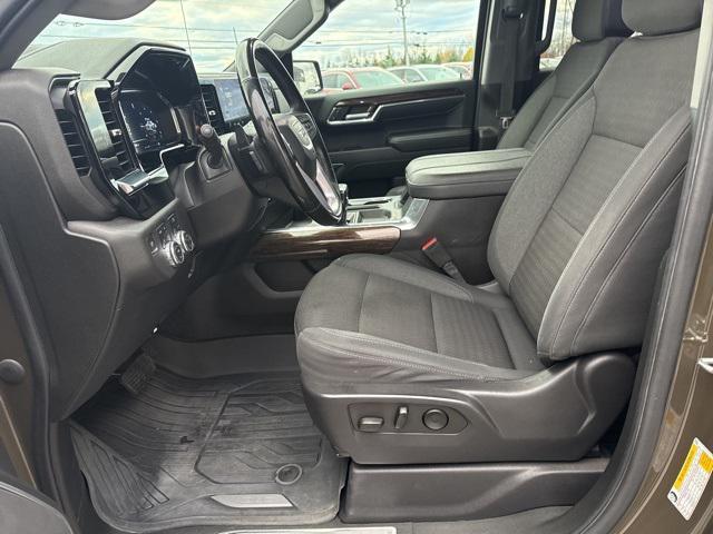 used 2023 GMC Sierra 1500 car, priced at $40,948