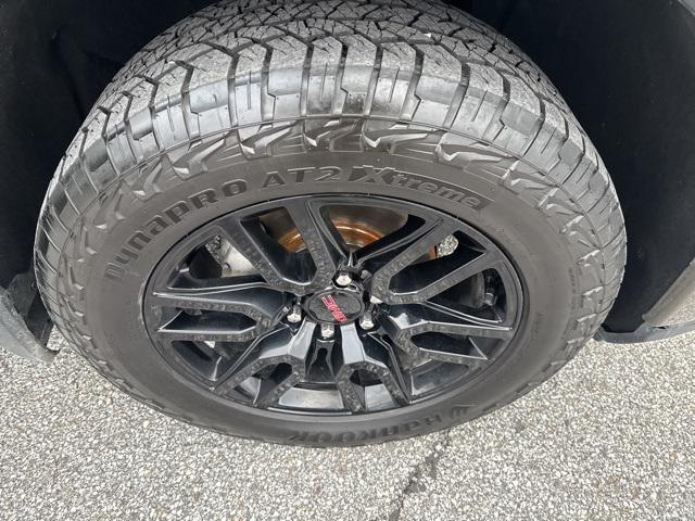used 2023 GMC Sierra 1500 car, priced at $40,948